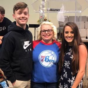 Meet your Posher, Stacy